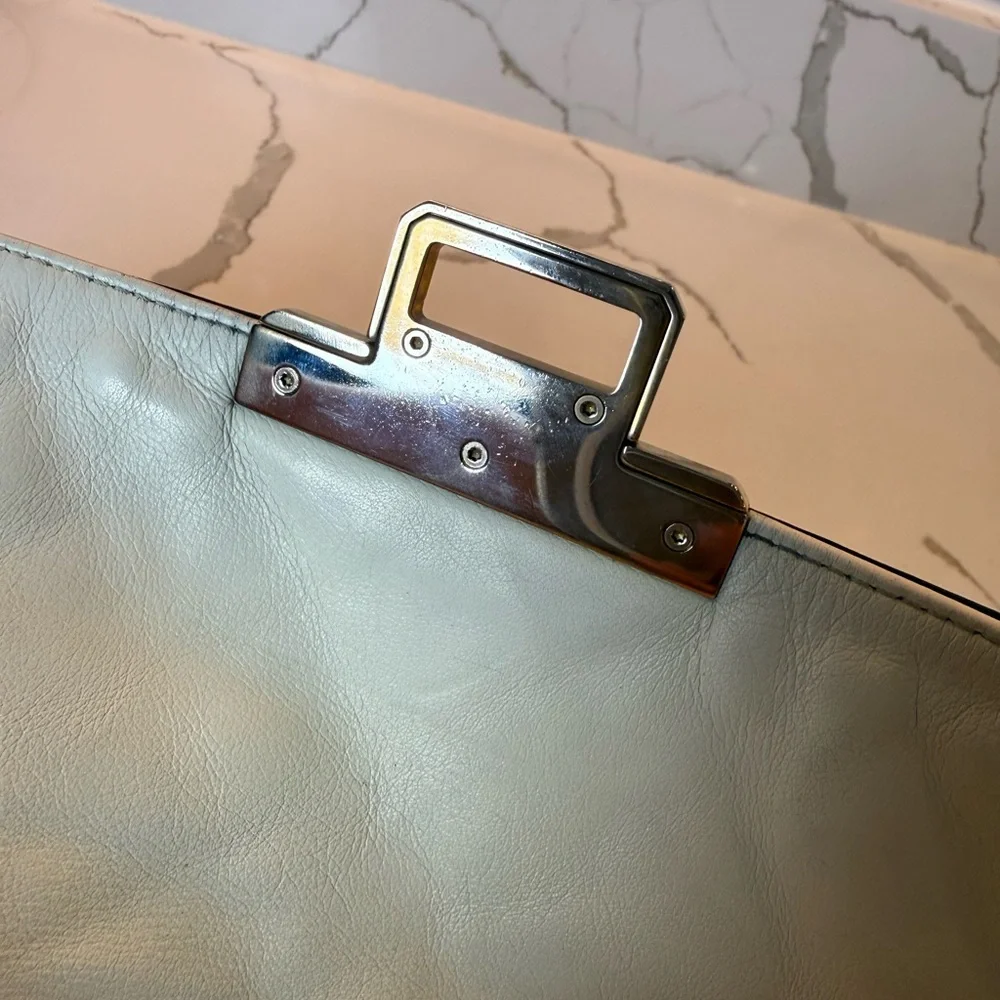 CHANEL Cream and Black Quilted Shoulder Bag with Gold Chain